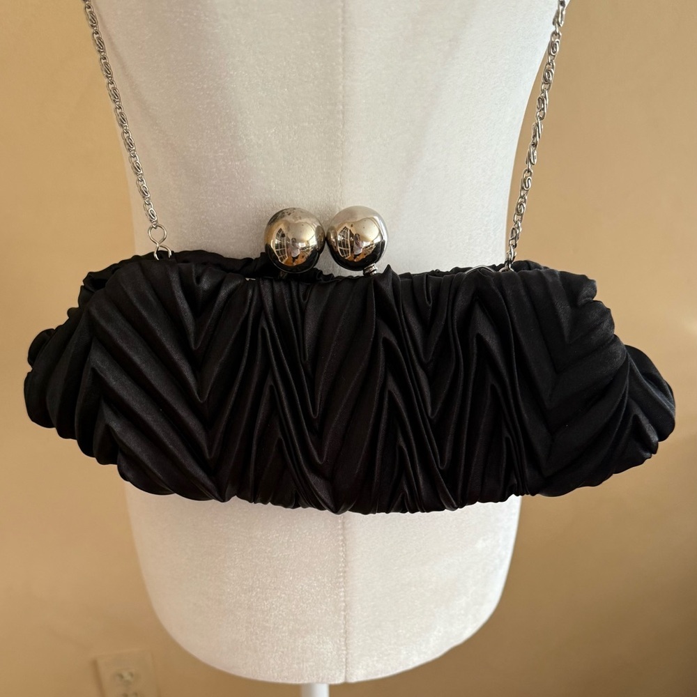 CACHE  vintage evening black satin pleated clutch purse kisslock silver top NWT